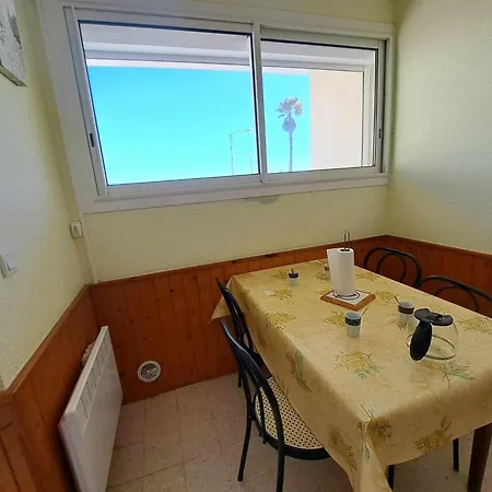 T2 En Rdc, 2 Pas De La Plage, Terrasse, Parking Prive, Equipe! - Fr-1-326-811