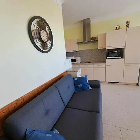 T2 En Rdc, 2 Pas De La Plage, Terrasse, Parking Prive, Equipe! - Fr-1-326-811 Apartment Marseillan (Herault)